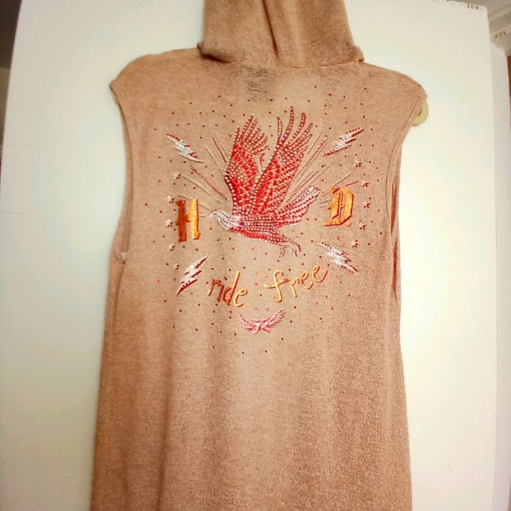 Sleeve less sweater
